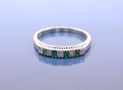 Diamant/Smaragd-Damenring - Jewellery, antiques and art