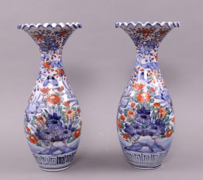 Paar chinesische Vasen, 20. Jhdt., - Jewellery, antiques and art