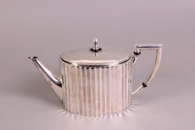 Neoklassizistische Kaffeekanne, um 1920/25, - Schmuck, Kunst & Antiquitäten