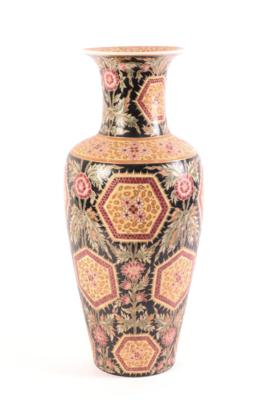 Bodenstandvase, ungarisches Porzellan, Marke Zsolnay-Pecs, - Gioielli, arte e antiquariato