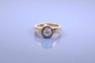 Altschliffbrillant/Diamant Damenring zus. ca. 1,20 ct - Šperky, umění a starožitnosti