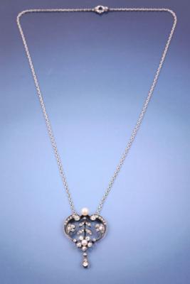 Altschliff/Diamant/Kulturperlencollier Altschliff Diamanten zus. ca. 0,85 ct - Klenoty a Hodinky