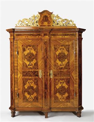 Hallenschrank - Art and Antiques, Jewellery