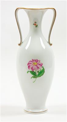 Henkelvase - Art, Antiques and Jewellery