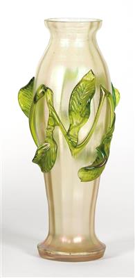 Neoklassizistische Vase - Nábytek, klenoty, sklo a porcelán
