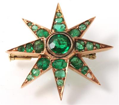 Smaragdbrosche - Arte, antiquariato e gioielli