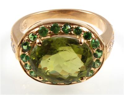 Peridotring 5,67 ct - Arte, antiquariato e gioielli