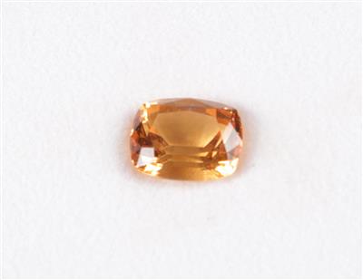 1 loser, oval facettierter gelber Topas 2,60 ct - Art, antiques and jewellery