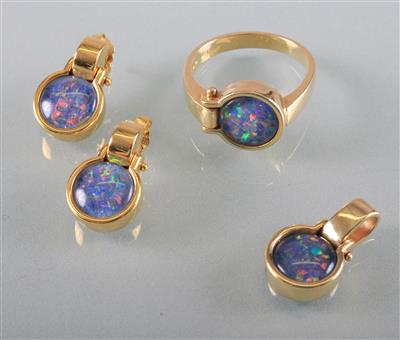 Opal Schmuckgarnitur - Antiques, art and jewellery