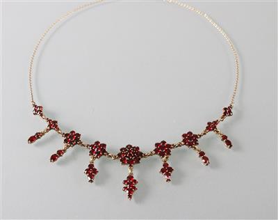 Granatcollier - Umění, starožitnosti, šperky