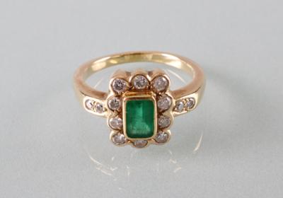 Smaragd Brillantring zus. ca.0,60 ct - Jewellery, antiques and art