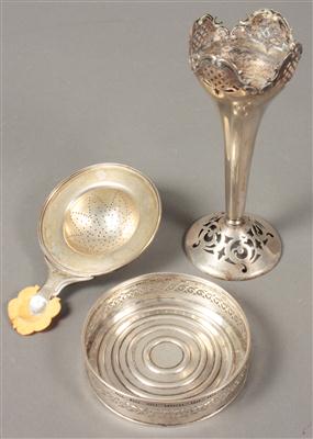 1 Vase, 1 Schale-Untersatz, 1 Seiher - Kunst, Antiquitäten und Schmuck