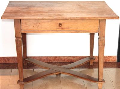Bäuerlicher Tisch um 1800 - Kunst, Antiquitäten und Schmuck