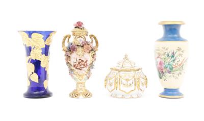 3 Vasen, 1 Deckeldose - Umění, starožitnosti, šperky