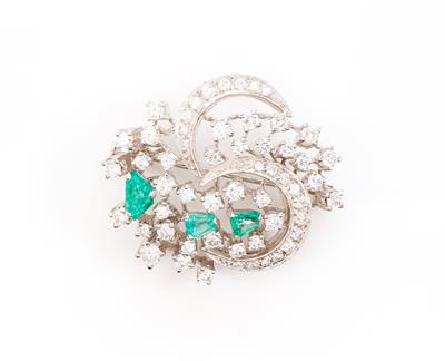 Smaragd-Brillantbrosche - Umění, starožitnosti, šperky
