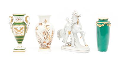 3 Vasen, 1 Pferdefigur - Arte e antiquariato
