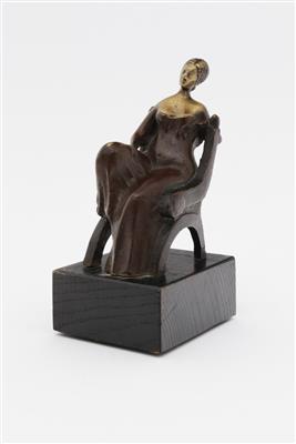 Bronzeskulptur 20. Jh. "Sitzende Dame", - Umění a starožitnosti