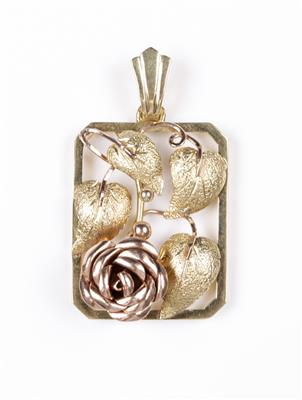 Rosenblütenanhänger - Jewellery