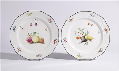 Paar Teller, Kaiserliche Porzellanmanufaktur Wien, um 1794 - Kunst und Antiquitäten