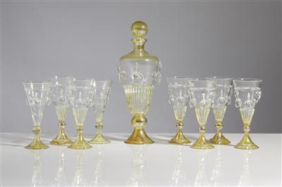 Trinkgarnitur aus Karaffe und acht Gläsern, wohl Italien, 20. Jahrhundert - Antiques and art