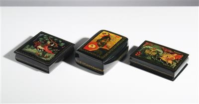Drei Russische Lackdosen, 2. Hälfte 20. Jahrhundert - Kunst, Antiquitäten & Weihnachtskrippen