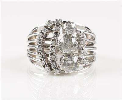 Altschliffbrillant, Diamantring, zus. ca. 2,45 ct - Jewellery and watches