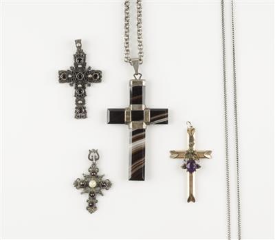 Konvolut 4 Kreuzanhänger, 1 Halskette, 1 Durchzugskette, tlw. um 1900 - Gioielli e orologi