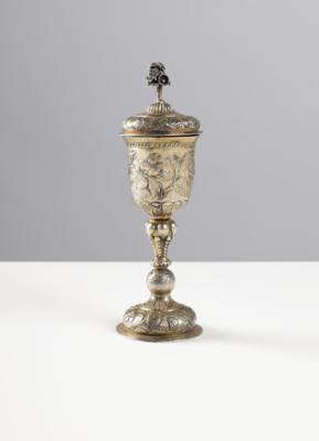 Kleiner Augsburger Deckelpokal, wohl um 1710 - Antiquitäten, Möbel & Teppiche