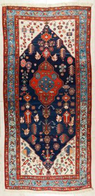 Antiker Karabagh-Teppich, ca. 324 x 153 cm, Südkaukasus, um 1900 - Antiques, art and jewellery