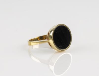 Onyx Ring - Jewellery & watches
