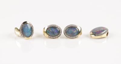 Brillant Opal Schmuckset, Brillanten zus. ca. 0,80 ct - Schmuck & Uhren