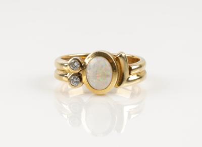 Brillant Opal Ring - Umění a starožitnosti