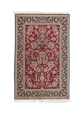Isfahan ca. 175 x 113 cm - Podzimní aukce