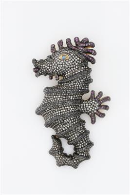 Diamantanhänger "Seepferdchen" zus. ca. 5,50 ct - Arte e antiquariato