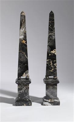 Paar dekorative italienische Obelisken - Aukce podzim