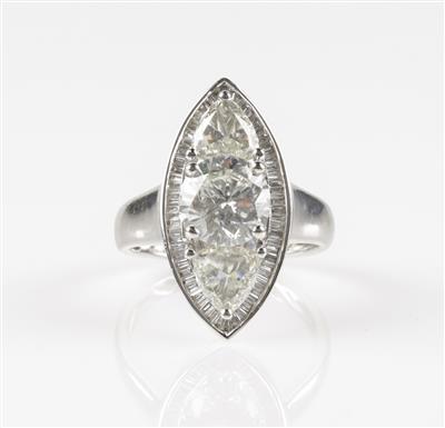 Brillant Diamantring, zus. ca. 4,10 ct - Asta di autunno