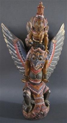 Götterfigur (brahmanischer Hohepriester) auf dem Flügellöwen Singha reitend, Indonesien, Bali, 20. Jdht. - Antiques, art and jewellery