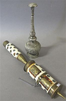 Vasenförmiges silbernes Parfumflakon? - Antiques, art and jewellery