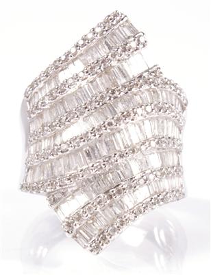 Brillant-Diamant Damenring zus. ca. 2,60 ct, - Kunst, Antiquitäten und Schmuck