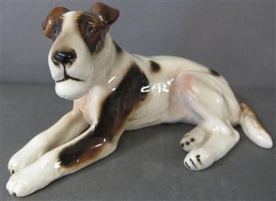 Tierfigur "Terrier liegend", Fa. Keramos - Wien - Arte, antiquariato e gioielli