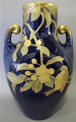 Vase um 1930 - Kunst, Antiquitäten und Schmuck<br>Sonderteil KLAVIERE aus dem MOZARTEUM