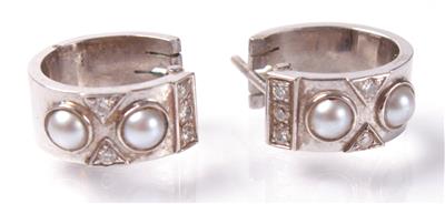 2 Diamantsteckkreolen zus. ca. 0,15 ct - Antiques, art and jewellery