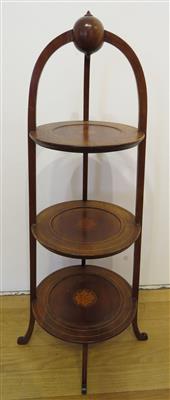 Etagere in englischer Stilform um 1900 - Antiques, art and jewellery