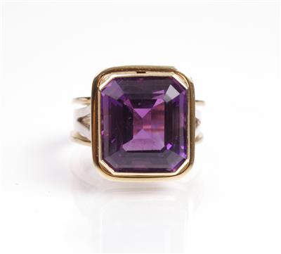 Ring - Antiques, art and jewellery