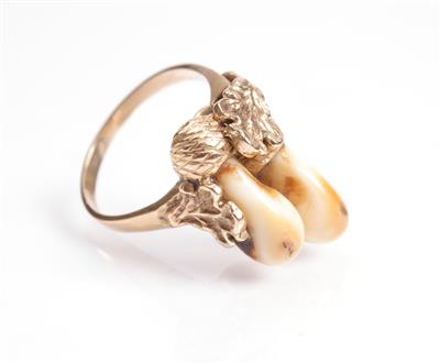 Ring mit Grandl - Antiques, art and jewellery