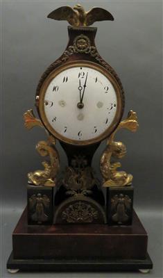 Biedermeier-Kommodenuhr - Arte, antiquariato e gioielli