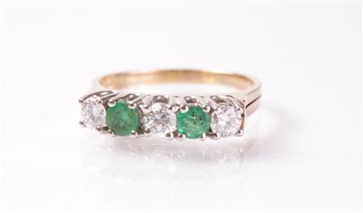 Brillant Smaragdring zus. ca.0,50 ct - Umění, starožitnosti, šperky