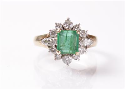 Brillant Diamant Smaragdring zus. ca. 0,55 ct - Umění, starožitnosti, šperky