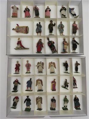 34 Krippenfiguren, Österreichisch Ende 19. Jahrhundert - Arte, antiquariato e gioielli