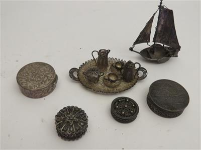 Konvolut bestehend aus 11 Silberteilen - Antiques, art and jewellery